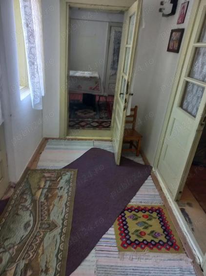 Vand casa de locuit si teren agricol si livada - 1
