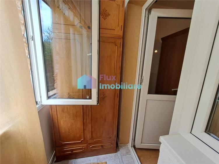 Apartament cu 2 camere nedecomandat în George Enescu