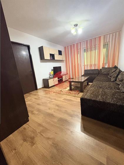 Apartament cu 3 camere decomandat în Tomis Nord