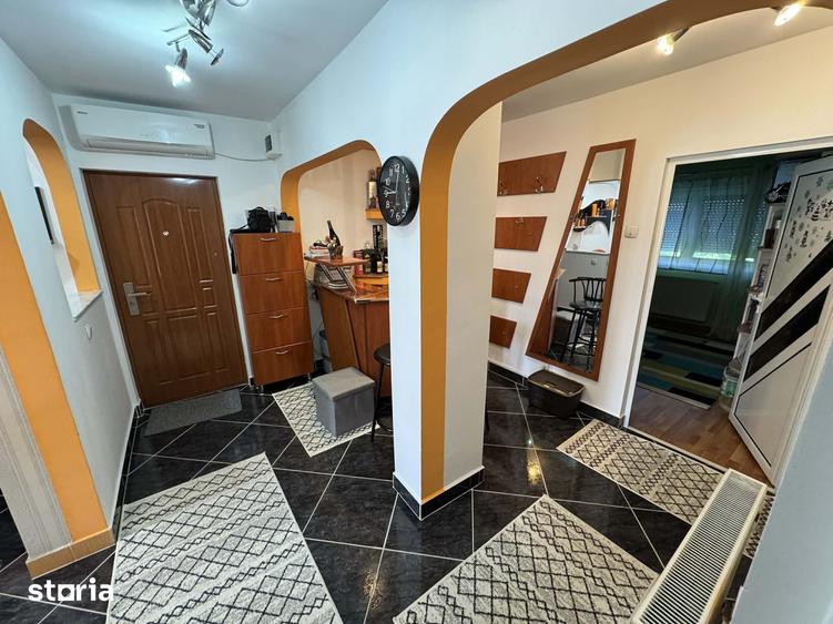 Apartament cu 2 camere decomandat în Carpați 2