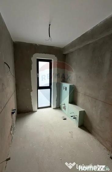 Casă cu 4 camere cu Teren 330 Mp în Obor