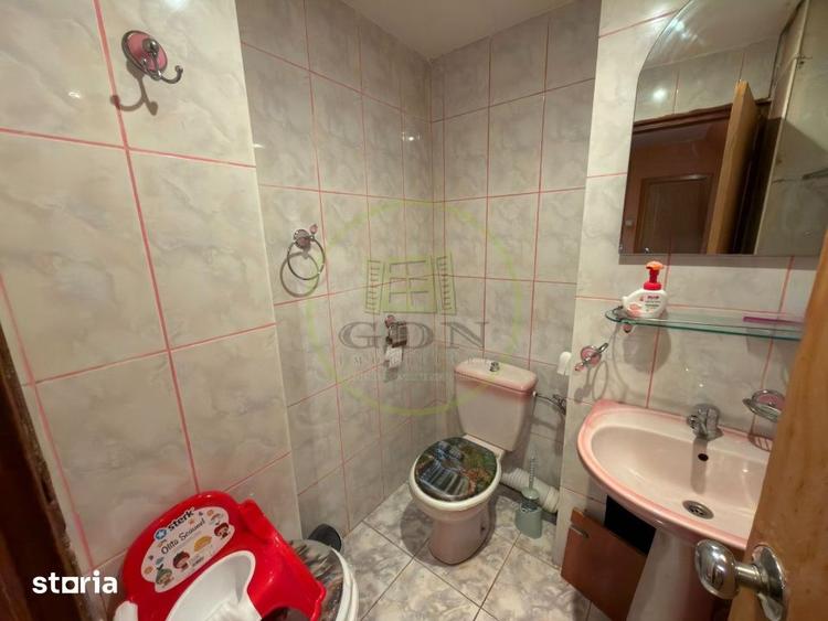 Apartament cu 3 camere decomandat, mobilat în George Enescu