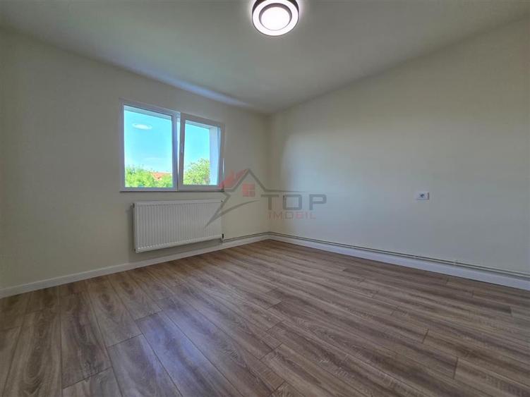 Apartament cu 2 camere decomandat în Cug