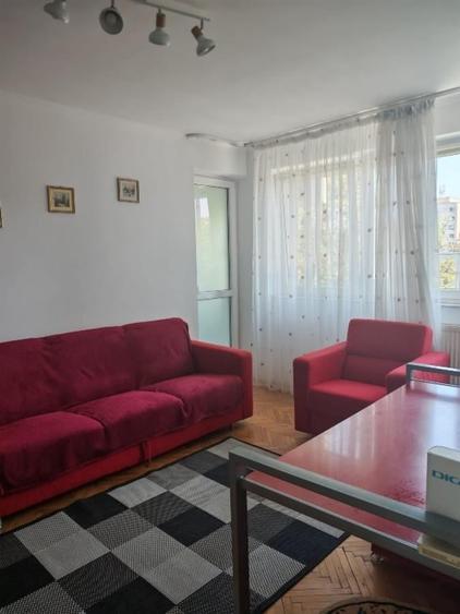 Apartament cu 2 camere semidecomandat în Drumul Taberei — fotografia 3