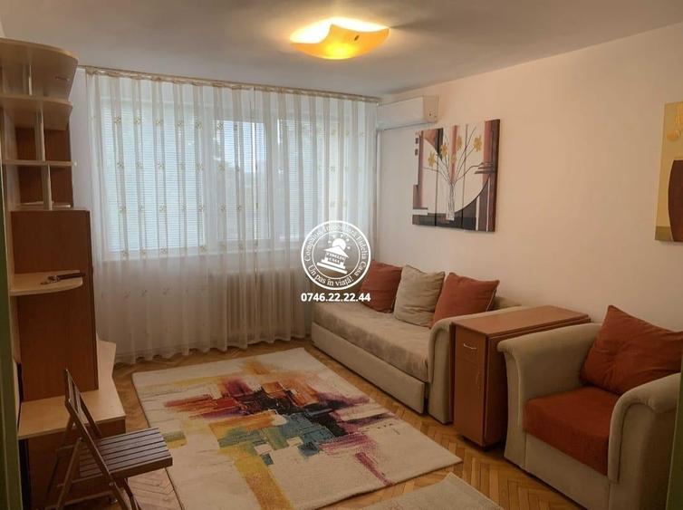 Apartament cu 2 camere decomandat, mobilat în Podu Roș