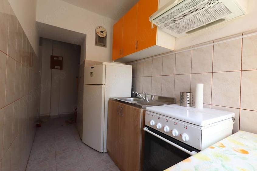 Apartament cu 2 camere semidecomandat în Dacia