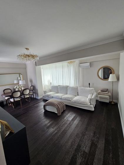 Apartament cu 3 camere decomandat în Bucureștii Noi