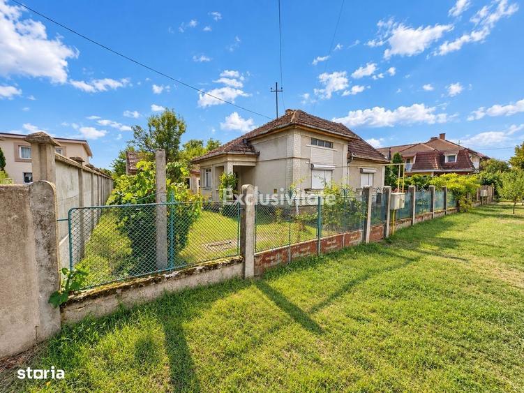 Casă cu 2 camere cu Canalizare în Central