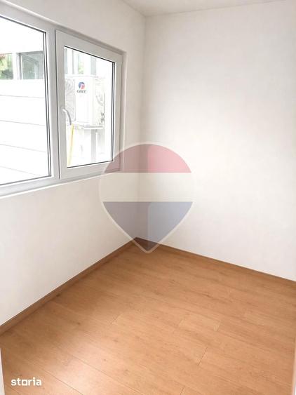 Casă cu 6 camere cu Teren 170 Mp în 13 Septembrie