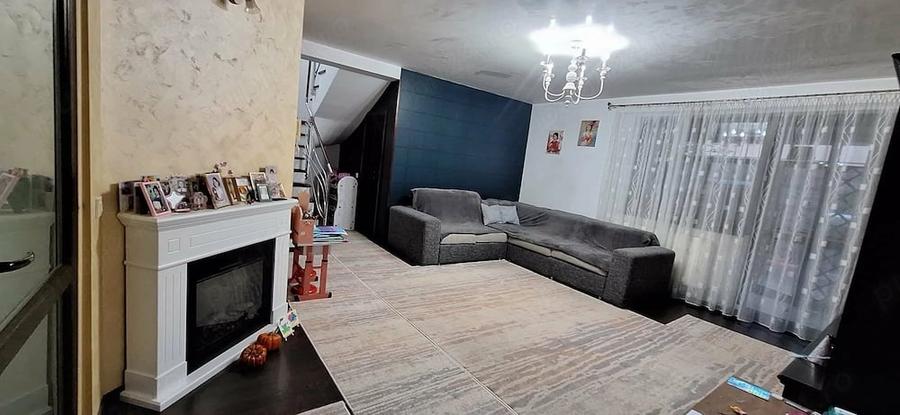 Casă cu Teren 160 Mp în Buzaului