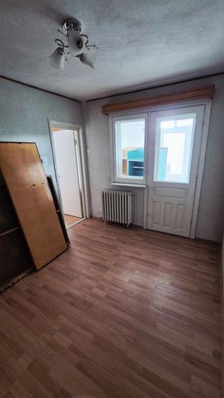 Apartament cu 2 camere semidecomandat în Fălticeni