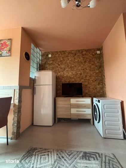 Garsoniera gata de mutat, cu parcare inclusa, la 280 - 4