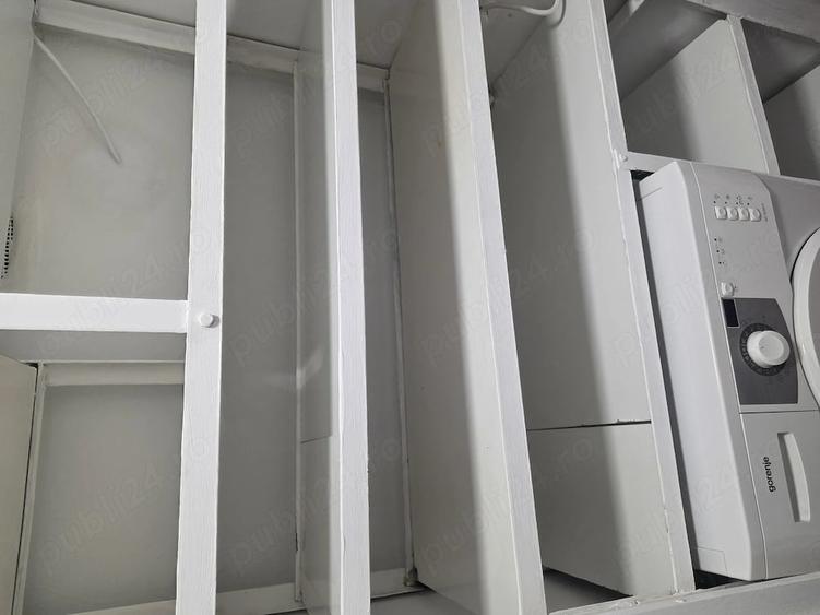 Apartament cu 3 camere semidecomandat în Șagului