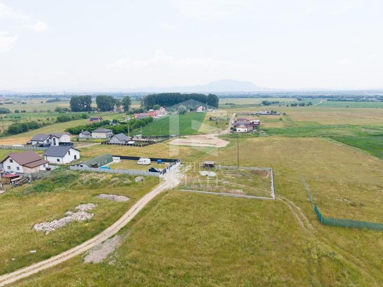 Teren Construcții intravilan de 733 mp, în Sânpetru