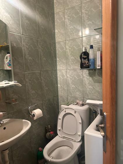 Apartament cu 3 camere în Calea Călărașilor