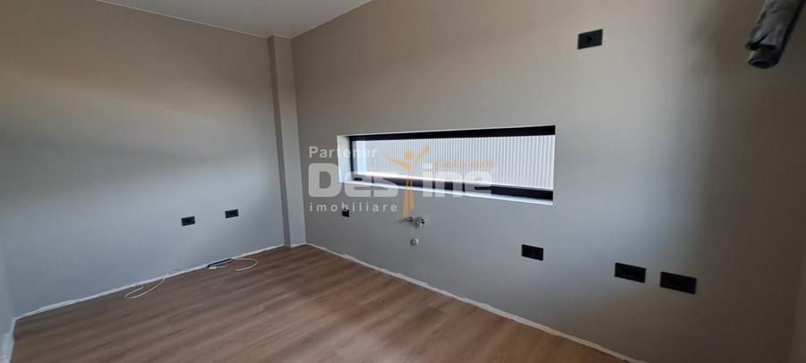 Casă individuală cu 4 camere cu Canalizare în Miroslava