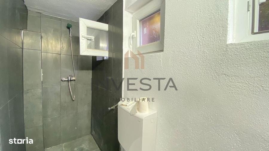 Apartament cu 2 camere semidecomandat în Gruia