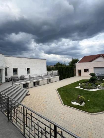 Casă cu 4 camere cu Teren 1000 Mp în Șelimbăr