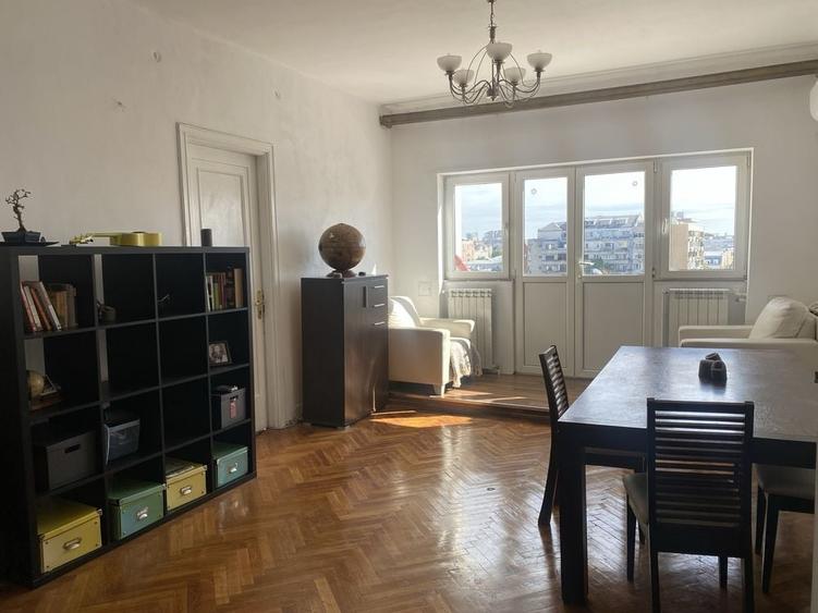 Garsonieră în Romană