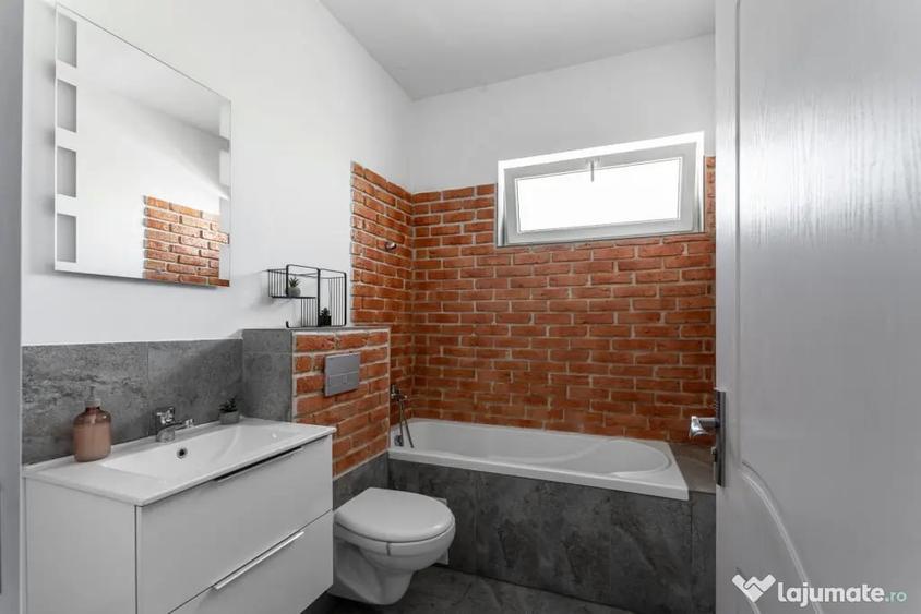 Casă cu 4 camere cu Teren 463 Mp în Dragomirești-Vale