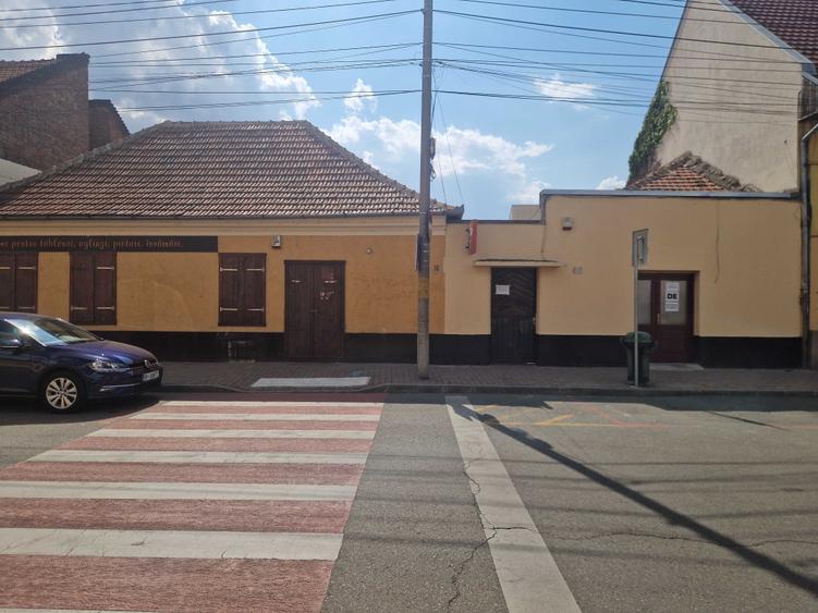 Spațiu comercial, de 260 mp, în Ultracentral