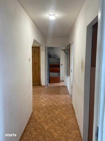 Apartament cu 4 camere în Mărăști