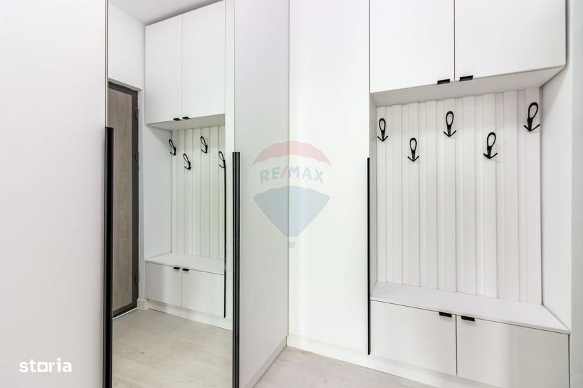 Apartament cu 2 camere decomandat, mobilat în Central