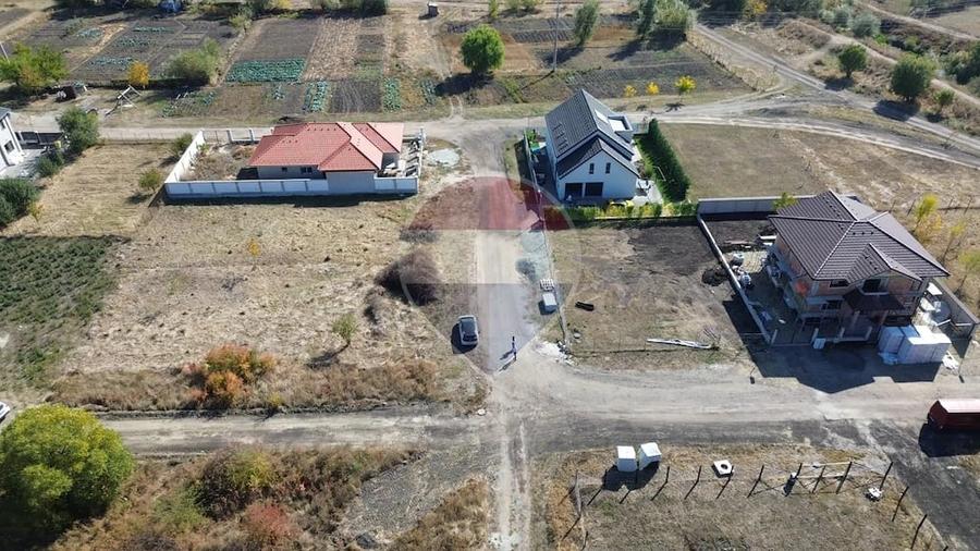 Teren de 500 mp, în Central
