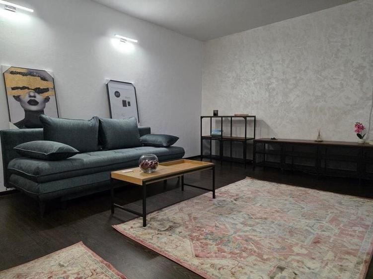 Apartament cu 2 camere decomandat, mobilat în Brâncoveanu