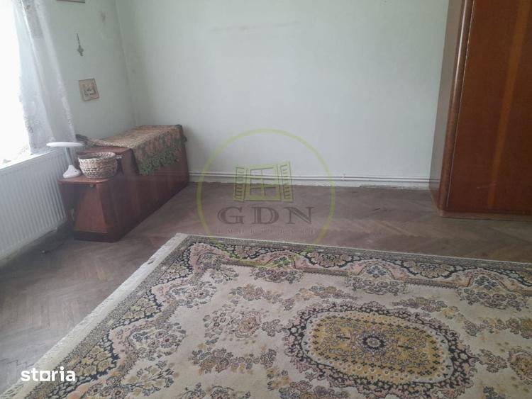 Casă cu 4 camere cu Teren 340 Mp în Central