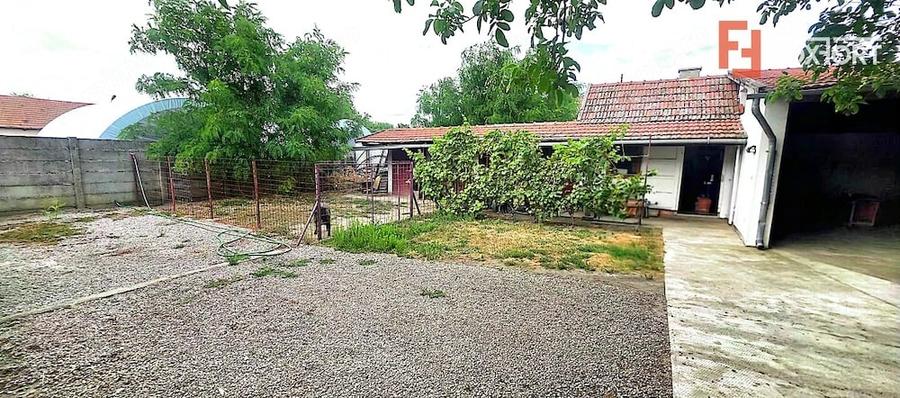 Casă cu 4 camere cu Teren 547 Mp în Central