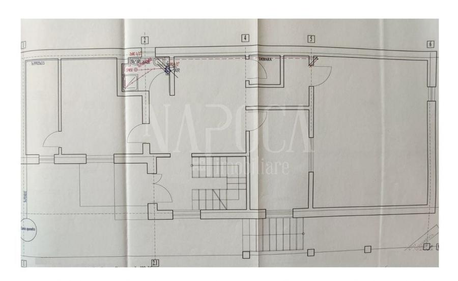 Casă individuală cu 11 camere cu Canalizare în Zorilor