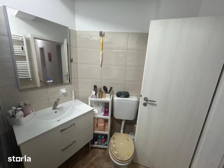 Apartament 2 camere decomandat, mobilat, utilat, metrou Berceni - 10