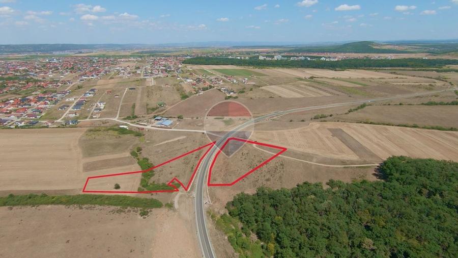 Teren Construcții intravilan de 16144 mp, în Exterior Sud