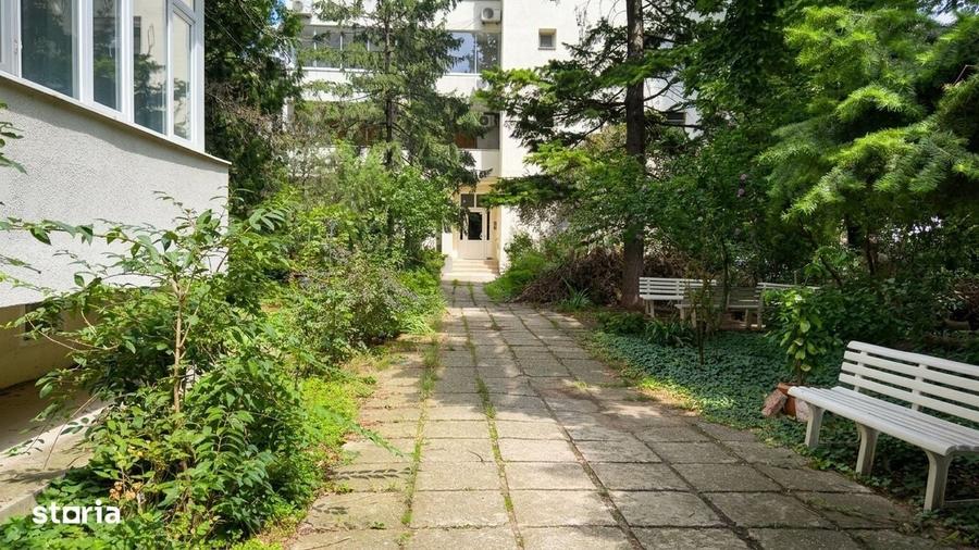 Apartament cu 2 camere în Universitate
