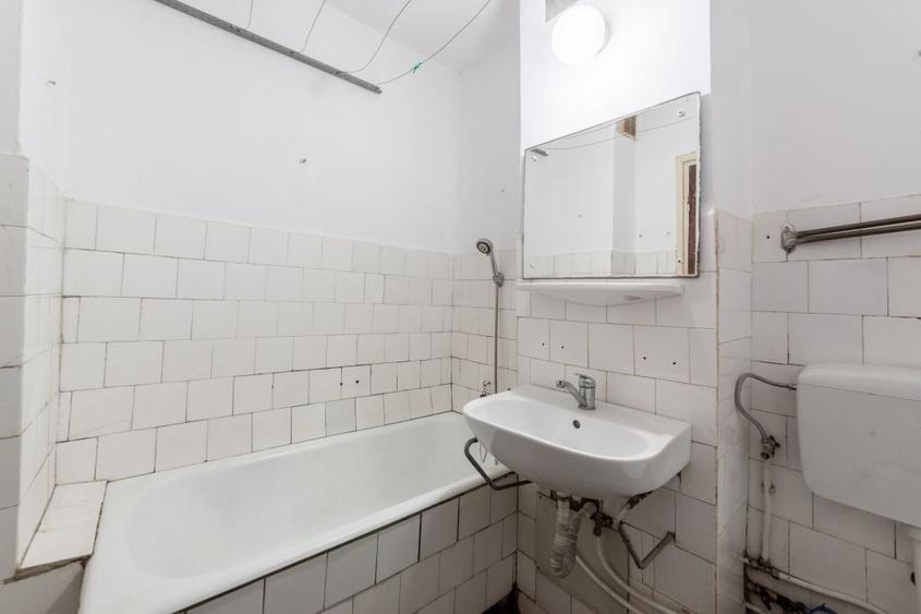 Apartament cu 2 camere decomandat, mobilat în Banat