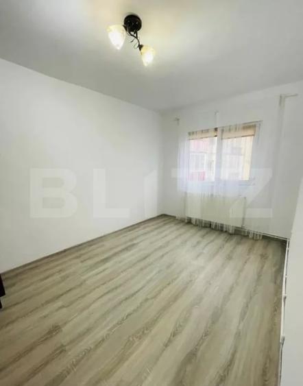 Apartament cu 2 camere semidecomandat, mobilat în Lugoj