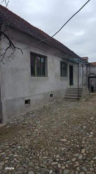 Casă cu 3 camere cu Teren 80 Mp în Central