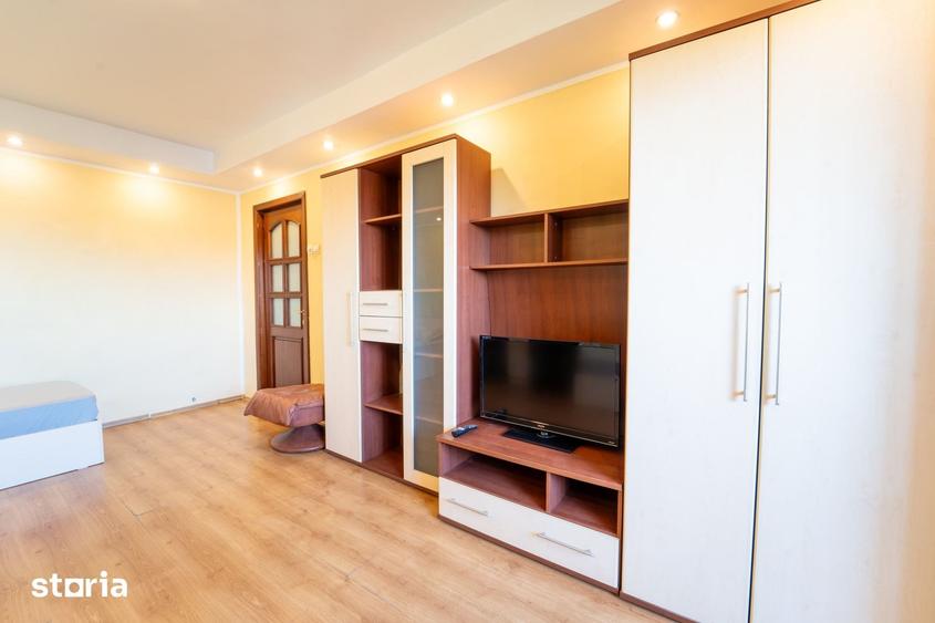 Apartament cu 2 camere decomandat în Tătărași