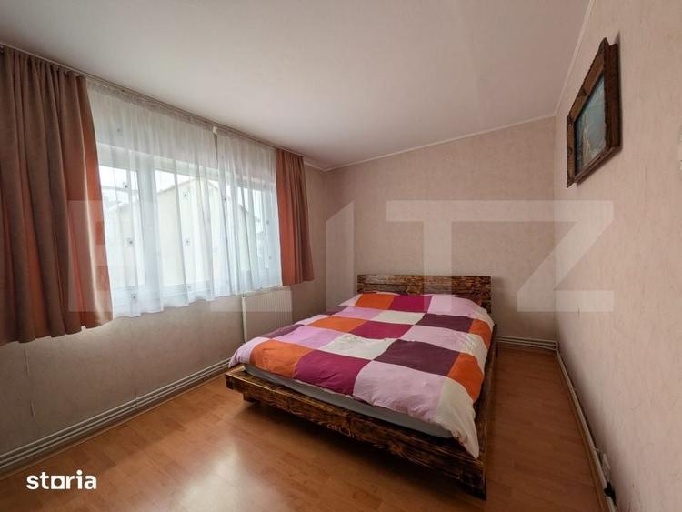 Apartament cu 4 camere semidecomandat în Lunca