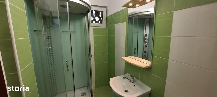 Apartament cu 2 camere nedecomandat în 7 Noiembrie