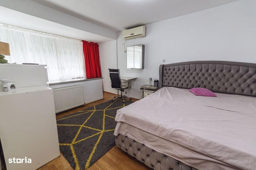 Apartament cu 3 camere semidecomandat în Titan