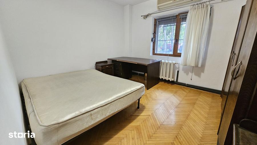 Apartament cu 4 camere decomandat în Tătărași