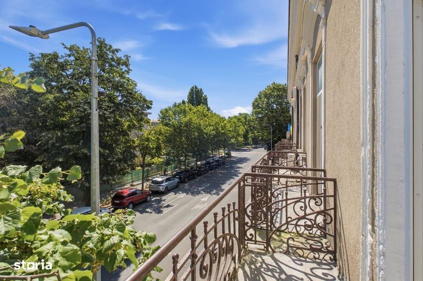 Apartament cu 4 camere în Ultracentral