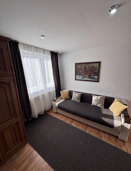 Apartament cu 2 camere semidecomandat în Central