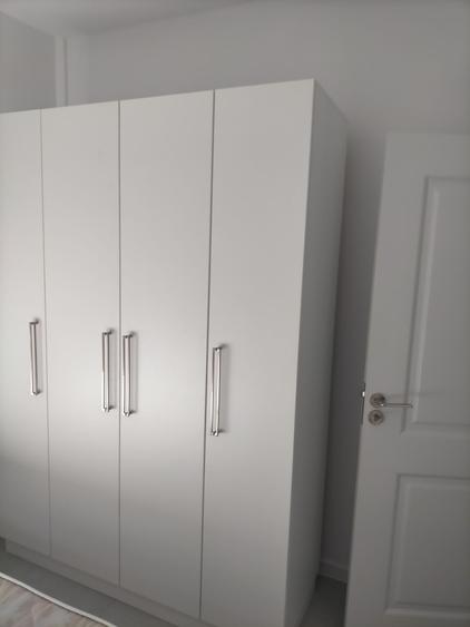 Apartament cu 3 camere în Valea Adâncă