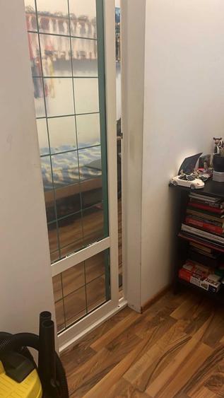Apartament cu 2 camere semidecomandat în Pajura