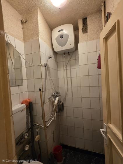 Apartament cu 3 camere în Tineretului
