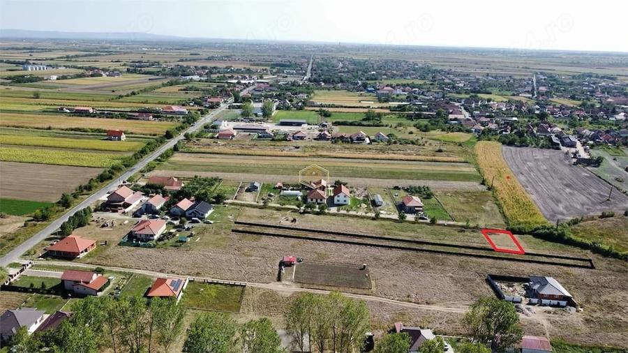 Teren de 421 mp, în Exterior Vest