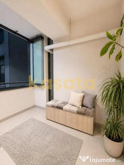 Apartament cu 3 camere decomandat în Baba Novac